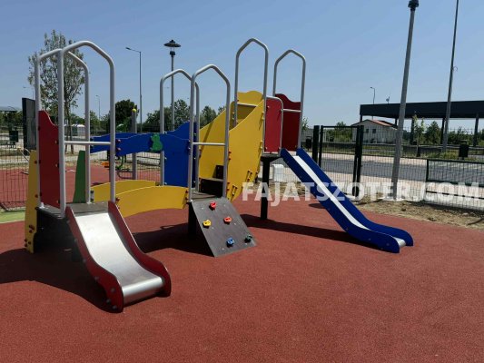 Gerbera Játszóvár  FJV-2013