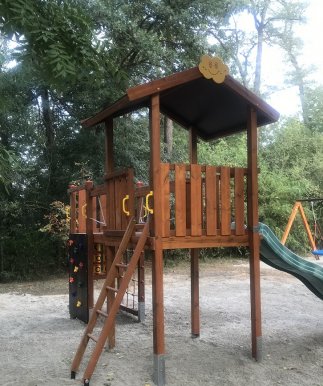 Madrid játszóvár FJV-1050-SZ 