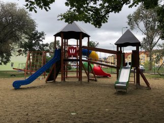 Budapest  játszóvár FJV-1075