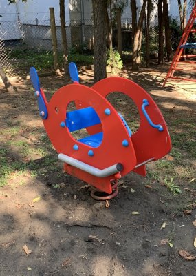 RU-8360 rugós helikopter