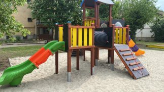  Tokió játszóvár FJV-1900