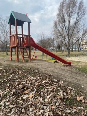 Tornyos dombcsúszda FJV-1023B