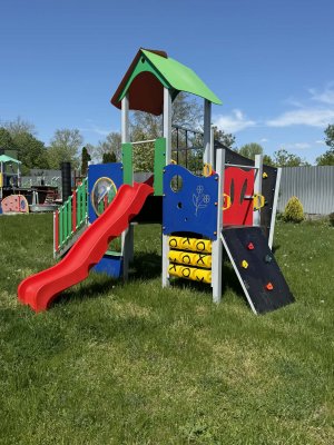 Szegfű  játszóvár FJV-2021